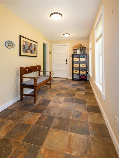 21 Surrey Ln, Durham, NH 03824 - photo 3