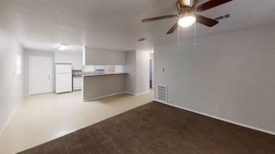 718 Willow St unit 1, Waller, TX 77484 - photo 5