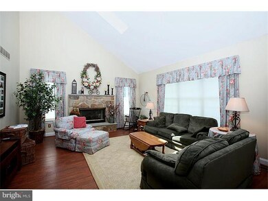 16 Woodsview Dr, Garnet Valley, PA 19060 - photo 5