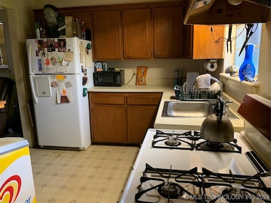 1 Kelley St Walker Addition, McAlester, OK 74501 - photo 3