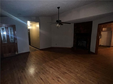 1112 Reynolds Ct unit 4, Morrow, GA 30260 - photo 6