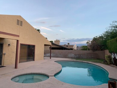 34323 Suncrest Dr, Cathedral City, CA 92234 - photo 6