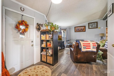 518 Sawtooth Ave, Buhl, ID 83316 - photo 6