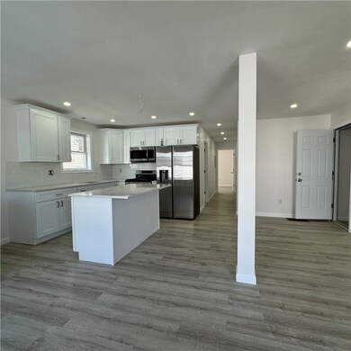 51 Lynch St, Providence, RI 02908 - photo 2