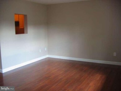 477 Colonial Dr, East Greenville, PA 18041 - photo 3