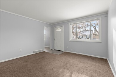 24126 Dartmouth St, Dearborn, MI 48124 - photo 5