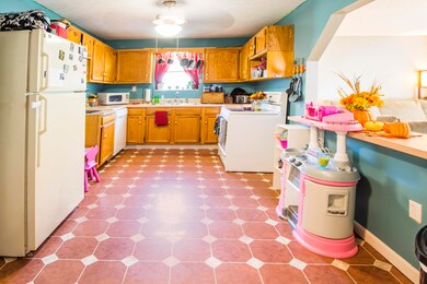 Kitchen 1