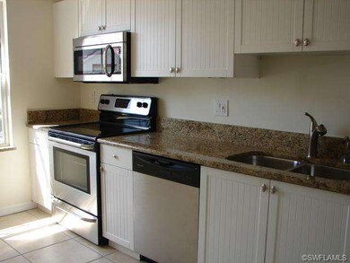 554 Windsor Square unit 202, Naples, FL 34104 - photo 6