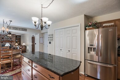 23056 Pine Needle Ct, California, MD 20619 - photo 6