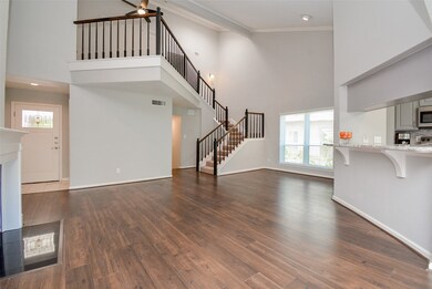 9400 Doliver Dr unit 27, Houston, TX 77063 - photo 2