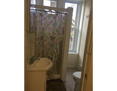 177 E Merrimack St unit 2, Lowell, MA 01852 - photo 3