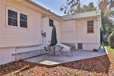 303 NW 17th St, Blue Springs, MO 64015 - photo 5