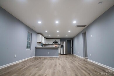 390 Preyer St, Shelby, NC 28152 - photo 6