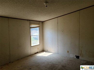 920 Blue Stem Dr, Copperas Cove, TX 76522 - photo 4