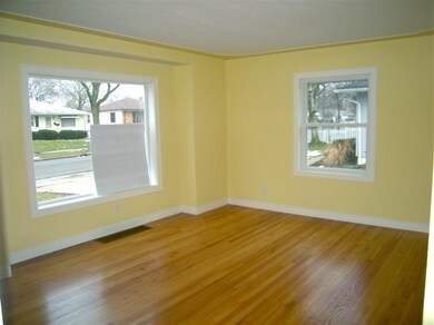 1425 Herrick Ave NE, Grand Rapids, MI 49505 - photo 5