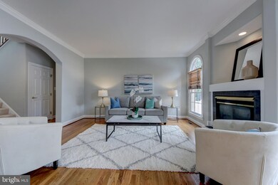 7966 Blitz Ct, Dunn Loring, VA 22027 - photo 4