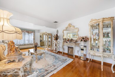 139 Atlantic Ave, Staten Island, NY 10304 - photo 7