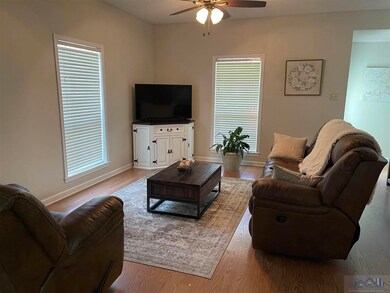 6856 Fay Dr, Houma, LA 70364 - photo 7