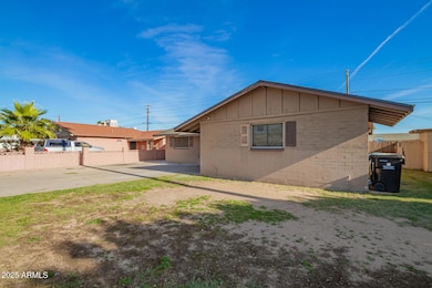 3049 N 53rd Dr, Phoenix, AZ 85031 - photo 3