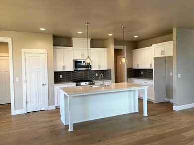 1662 SW Black Butte Ct, Redmond, OR 97756 - photo 7