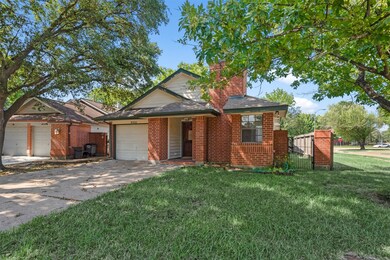 16102 Golden Sands Dr, Houston, TX 77095 - photo 2