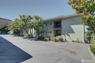 1020 5th Ave S unit 13, Edmonds, WA 98020 - photo 3