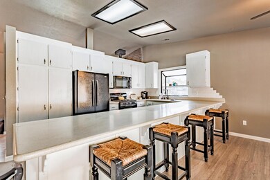 1025 Nighthawk Ln, Redding, CA 96003 - photo 5