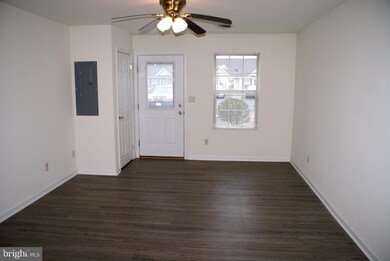 2805 Roosevelt Dr, Chambersburg, PA 17201 - photo 5