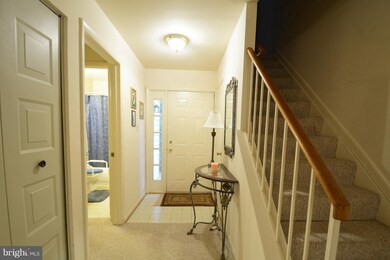 18040 Rolling Meadow Way, Olney, MD 20832 - photo 2