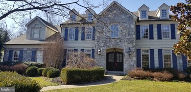 15436 Kentwell Cir, Centreville, VA 20120 - photo 2