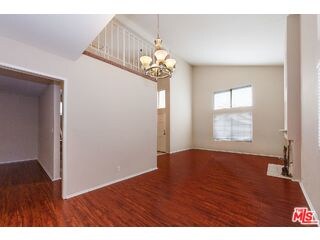 5294 Calderon Rd, Woodland Hills, CA 91364 - photo 3
