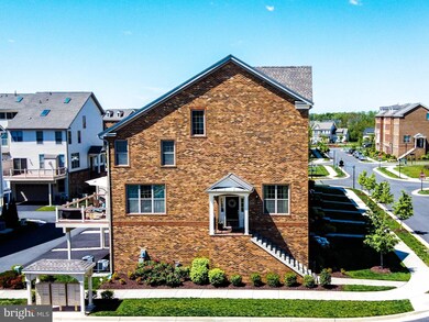 22515 Cambridgeport Square, Ashburn, VA 20148 - photo 3