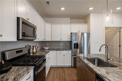 206 Oxford Ave unit 47-2, Smithfield, VA 23430 - photo 4