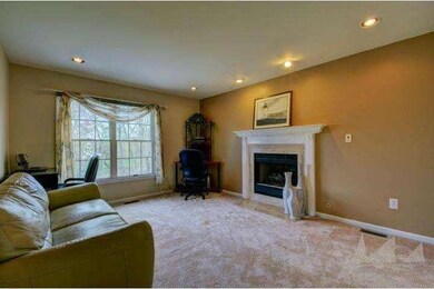 112 S Longfellow Dr, Princeton Junction, NJ 08550 - photo 5