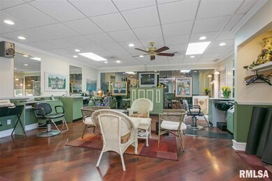 1977 Spruce Hills Dr, Bettendorf, IA 52722 - photo 7