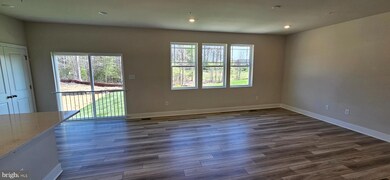 11153 Applecross Ct, White Plains, MD 20695 - photo 5