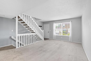 5041 Stoneybrook Blvd unit 9E, Hilliard, OH 43026 - photo 3