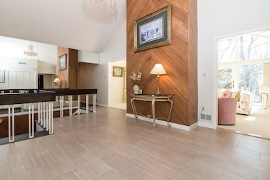 69 Crestwood Rd, West Newton, MA 02465 - photo 3