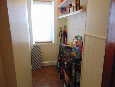 74 Taylor St unit 1, Quincy, MA 02170 - photo 4