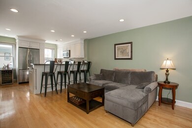 522 E 3rd St unit 1, Boston, MA 02127 - photo 4