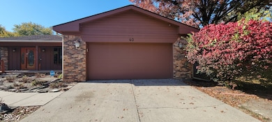 40 S Restin Rd, Greenwood, IN 46142 - photo 2