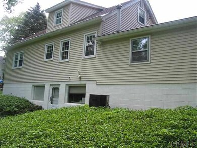 1056 Winne Rd, Schenectady, NY 12309 - photo 6