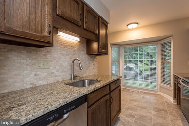 512 Bay Dale Ct, Arnold, MD 21012 - photo 3