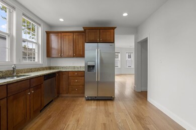 25 Fenwick St unit 2, Somerville, MA 02145 - photo 3