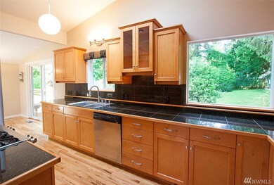 19227 80th Place W, Edmonds, WA 98026 - photo 2