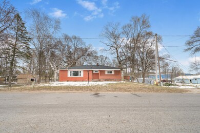810-HendersonSt-BigRapids-32