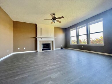 12826 Bristow Ln, Fishers, IN 46037 - photo 6