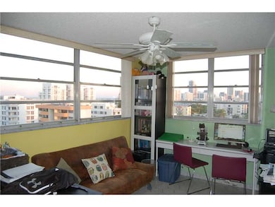 Byron Gardens Condominium unit 701, Miami Beach, FL 33141 - photo 4