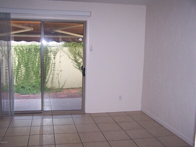 Living Rm to Patio