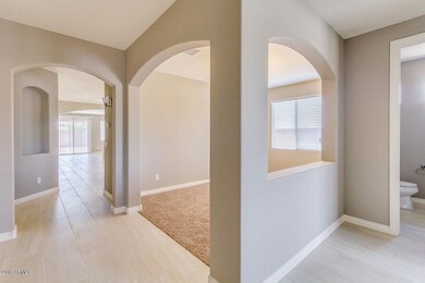 253 E Bartlett Way, Chandler, AZ 85249 - photo 5